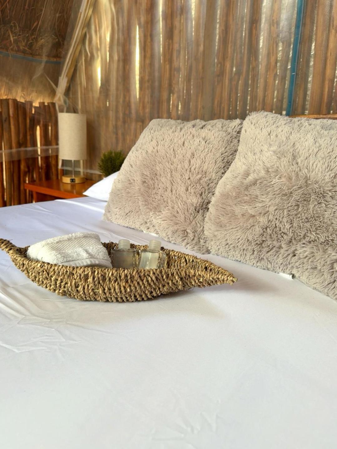 Hotel & Eco Cabanas Azul Maria บากาลาร์ ภายนอก รูปภาพ