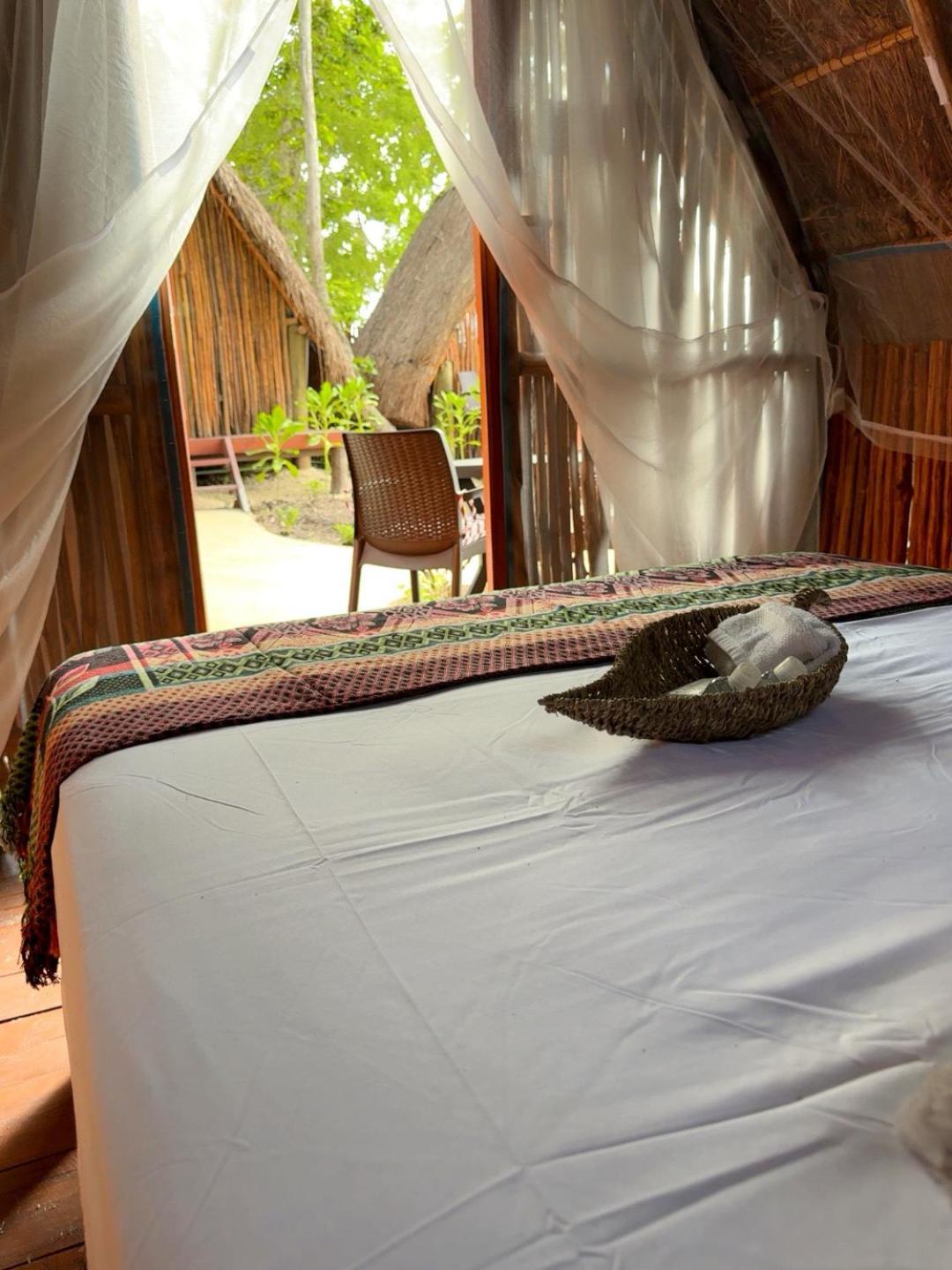 Hotel & Eco Cabanas Azul Maria บากาลาร์ ภายนอก รูปภาพ