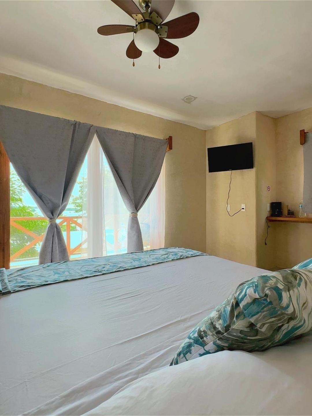 Hotel & Eco Cabanas Azul Maria บากาลาร์ ภายนอก รูปภาพ